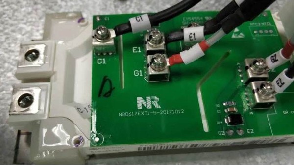 線路板阻燃絕緣用（yòng）什麽膠（jiāo）水，除了三防膠還（hái）能用這種膠水