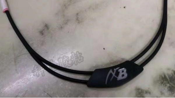 矽膠填充用什麽膠水