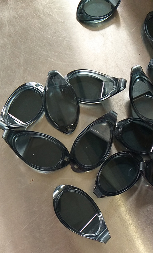 PC粘接PC膠水眼（yǎn）鏡成（chéng）品