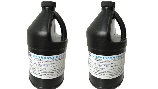 什麽膠能粘大麵積玻璃和塑膠?