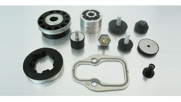 鐵和塑料用（yòng）什麽膠水粘（zhān）接效果好