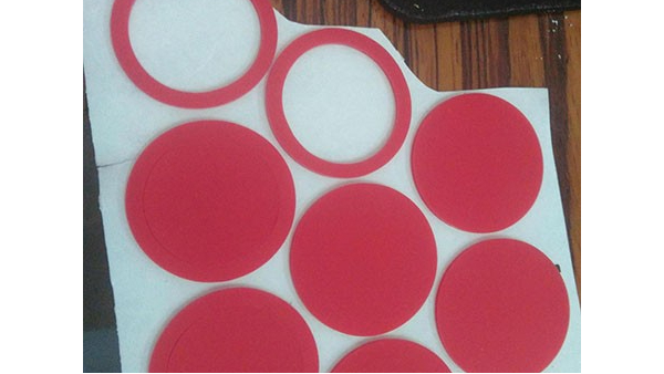 矽橡膠材質用雙麵膠粘不住怎麽辦？看這裏