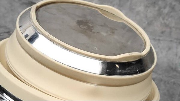 矽（guī）膠粘合不鏽鋼（gāng）餐具，用什麽膠水不會腐蝕不鏽（xiù）鋼