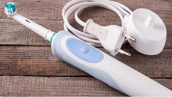 粘電動牙刷，用什麽膠水能過安全檢測