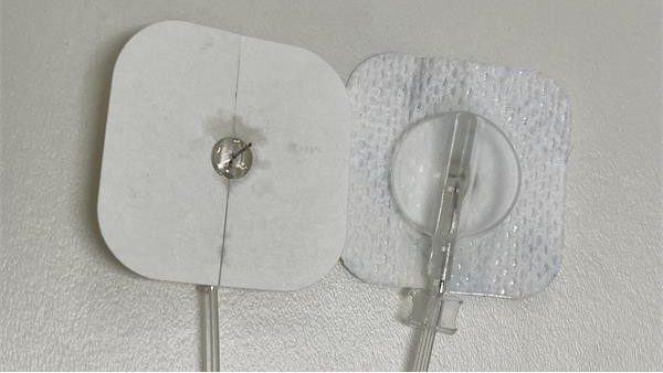 TPU粘無紡布用什麽（me）膠水粘接（jiē）_醫用uv膠