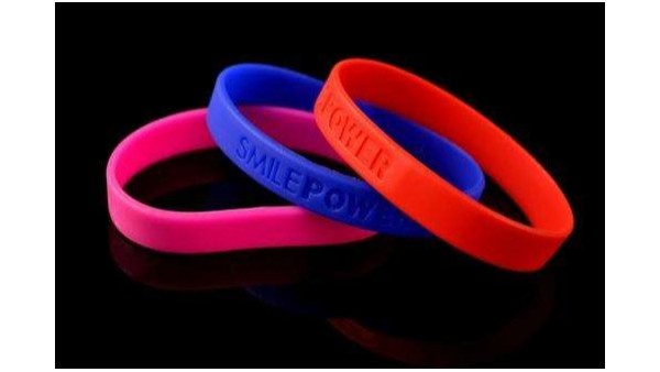 矽膠產品有飛邊、溢料怎麽辦，矽膠（jiāo）處理劑廠家（jiā）來（lái）支招（zhāo）