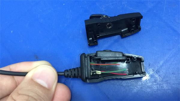 ABS外殼（ké）結合處縫隙密封防水案例應用