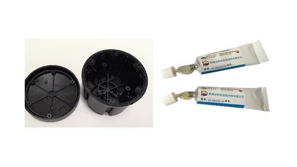 粘接尼（ní）龍塑料的專用膠（jiāo）水