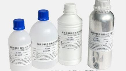 為什麽矽（guī）膠材質用普通膠水粘不住？