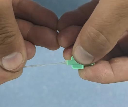 矽（guī）膠 導管粘PC