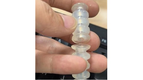 TPU對粘溶劑型（xíng）塑膠膠水應用案例-塑膠（jiāo）膠水