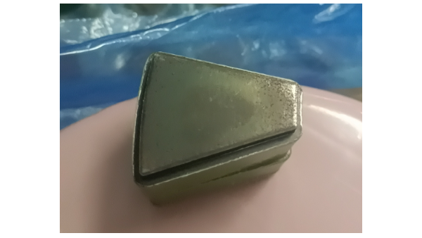 電機鐵（tiě）芯粘（zhān）SMC複（fù）合材料厭氧膠應用案例-厭氧膠