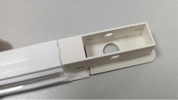 矽膠LED燈帶粘PC矽膠膠（jiāo）水應用案例