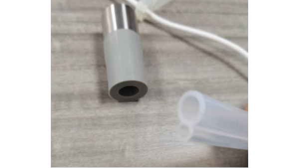 矽膠套粘矽膠（jiāo）KJ-998醫用級矽膠膠水應用案例-矽膠膠水（shuǐ）