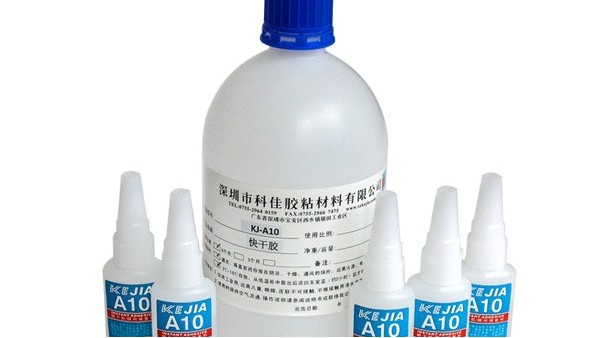 不鏽鋼和塑料用什麽膠水（shuǐ）粘接
