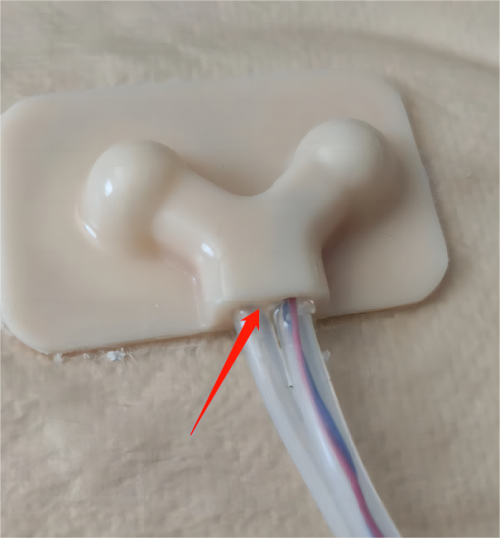 喉罩產（chǎn）品矽膠膠水應用案（àn）例